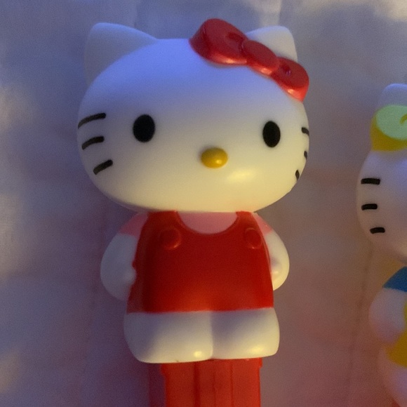 Hello Kitty PEZ - Picture 5 of 7